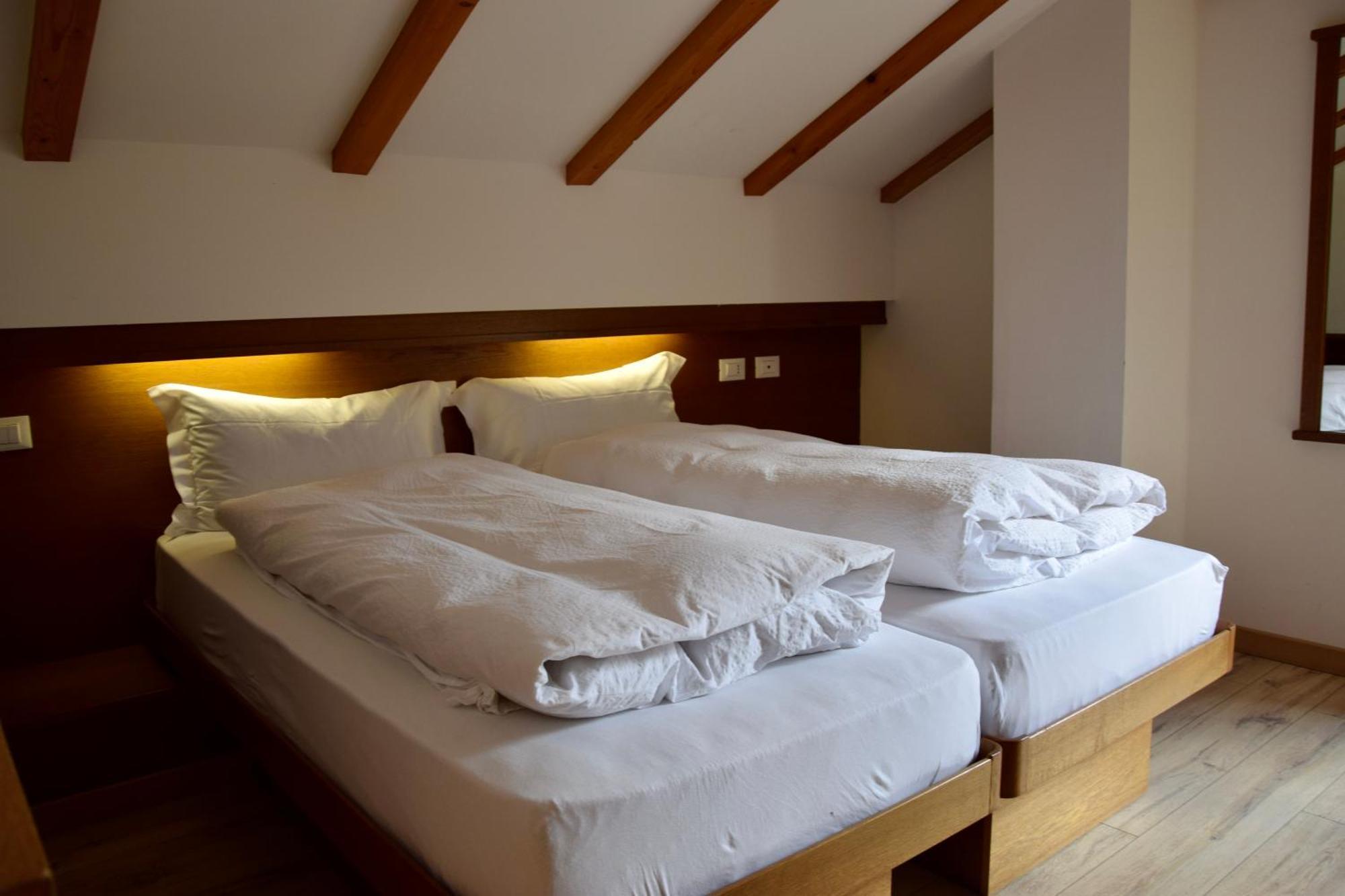 Hotel Ferrari Pinzolo Ngoại thất bức ảnh