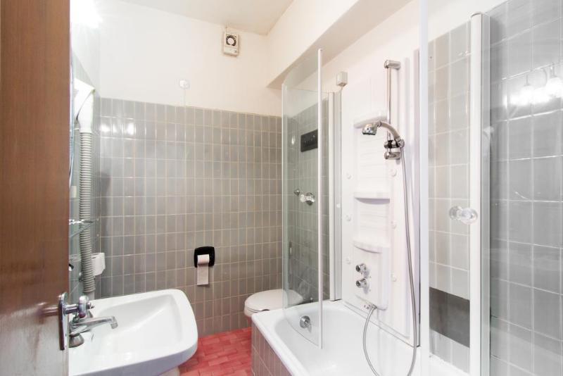 Hotel Ferrari Pinzolo Ngoại thất bức ảnh