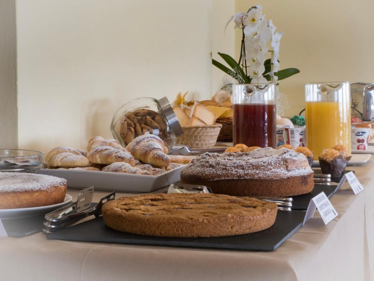 Hotel Ferrari Pinzolo Ngoại thất bức ảnh